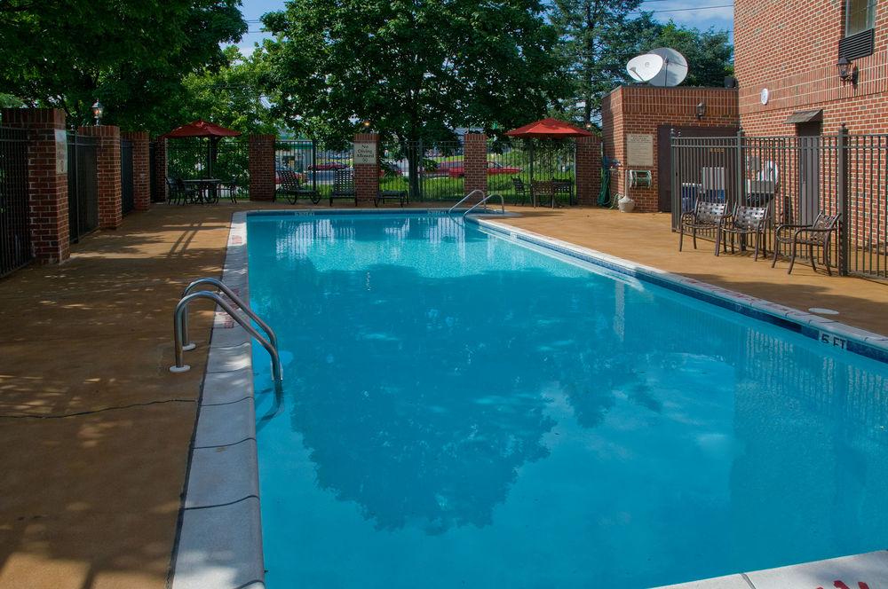 Holiday Inn Express Harrisburg East By Ihg Bagian luar foto