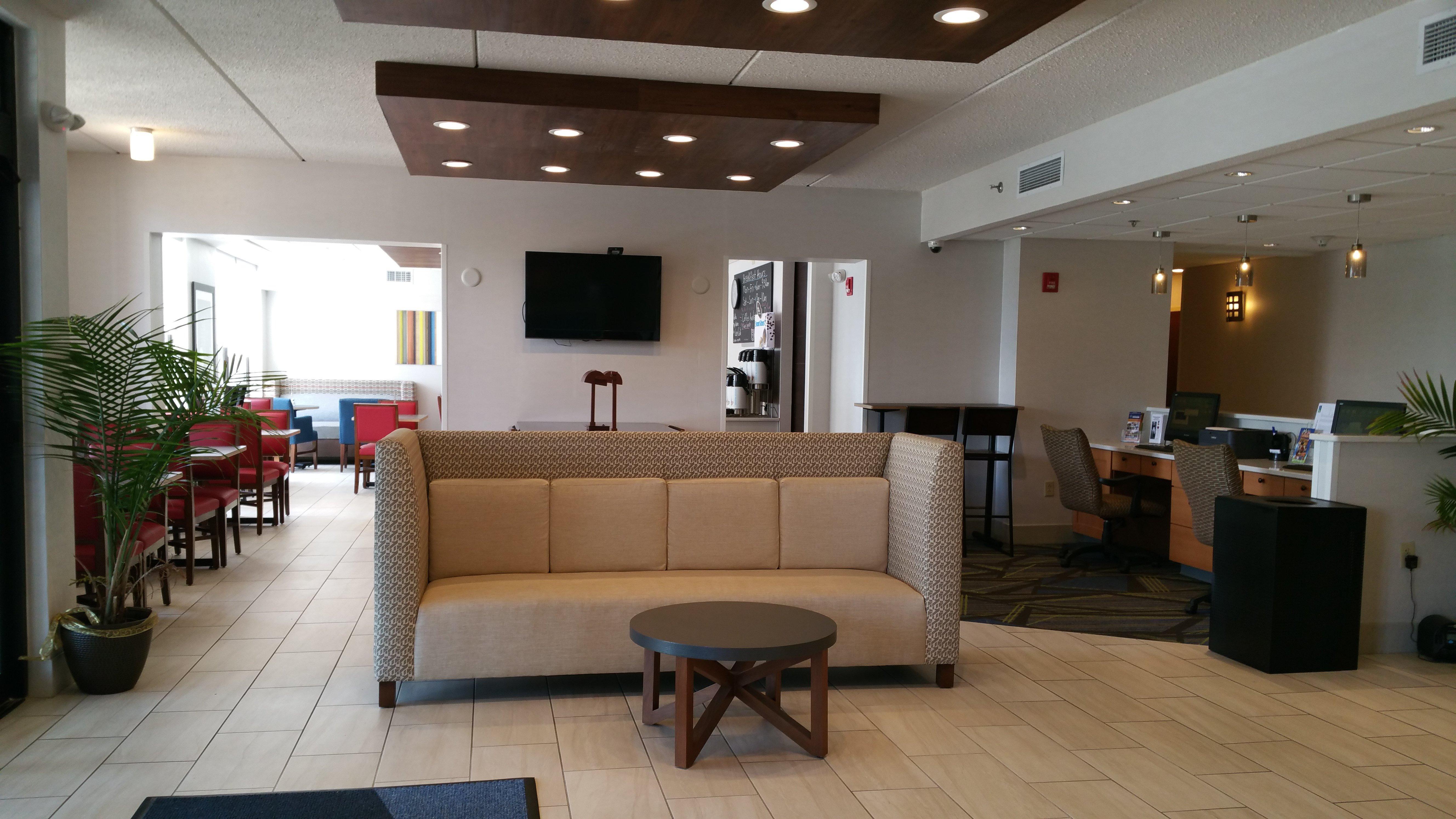 Holiday Inn Express Harrisburg East By Ihg Bagian luar foto