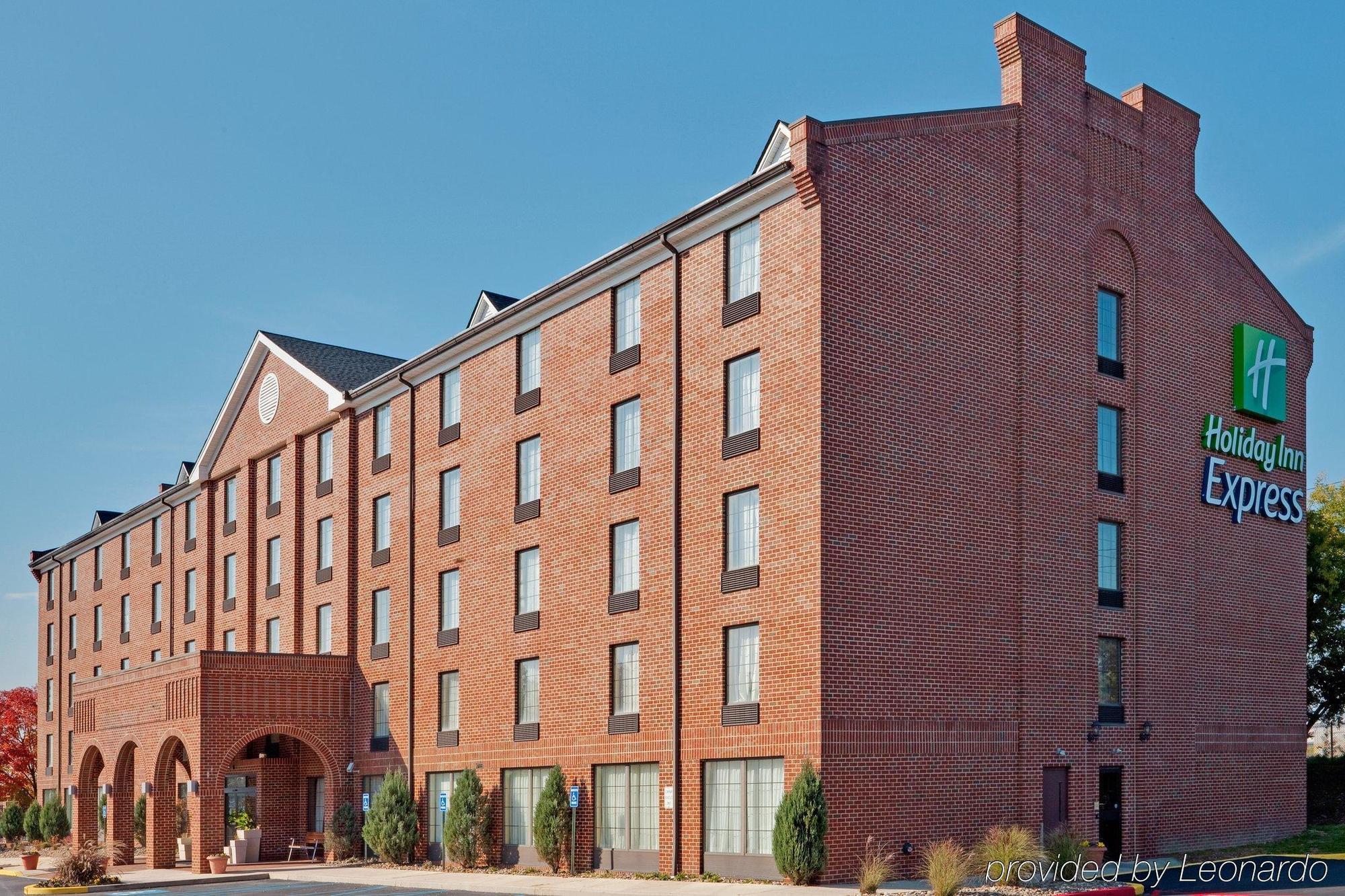 Holiday Inn Express Harrisburg East By Ihg Bagian luar foto